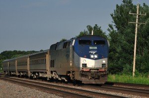 Amtrak_Train_No._383_the_Illinois_Zephyr_pulled_by_AMTK_17